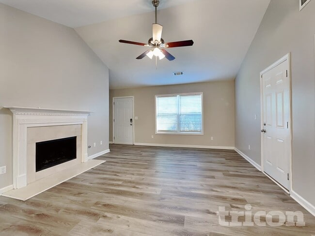 Photo - 126 Millwheel Dr