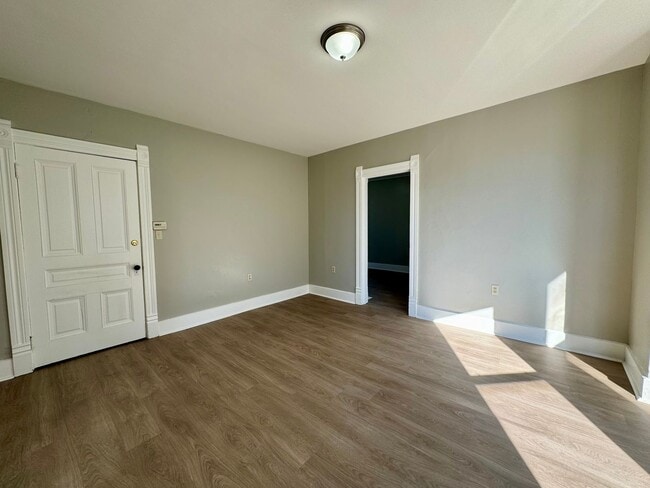 Photo - 2023 Broadway St Unidad 2023 Broadway St.