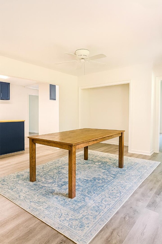 Photo - 2012 Arcadia Rd