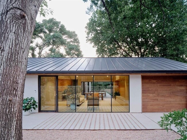 Photo - 2708 Friar Tuck Ln