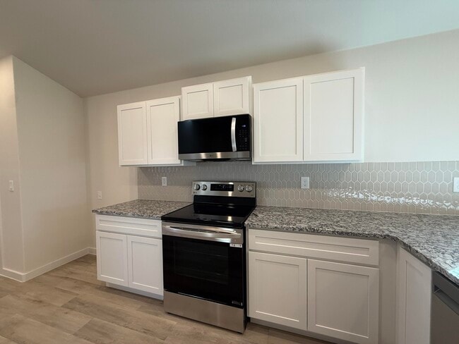 Photo - 3104 138th Pl