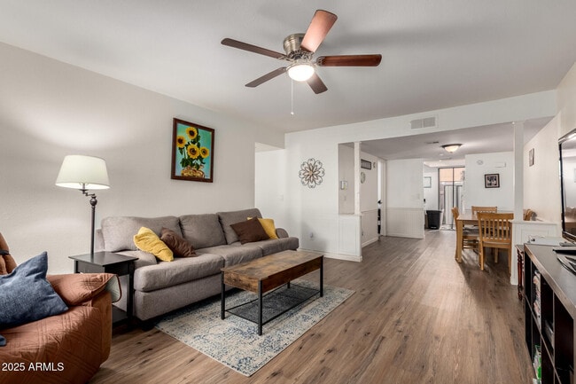 Photo - 1927 E Hampton Ave Unit 129