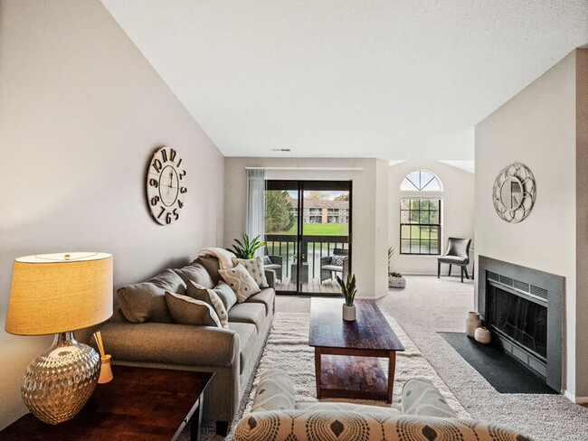 Our Apartments Have High Ceilings! - Lancaster Lakes Apartments