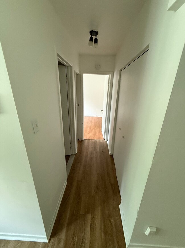 Photo - 114 Rue des Textiles Unit 7