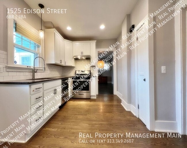 Photo - 1525 Edison St