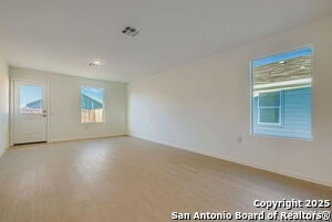 Photo - 1026 Graham Bnd