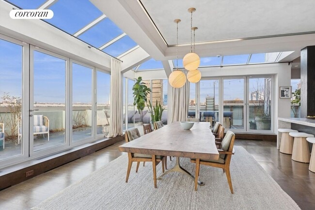 Photo - 190 Riverside Dr