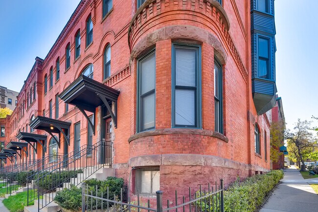 Photo - 115 W 15th St Unidad 1