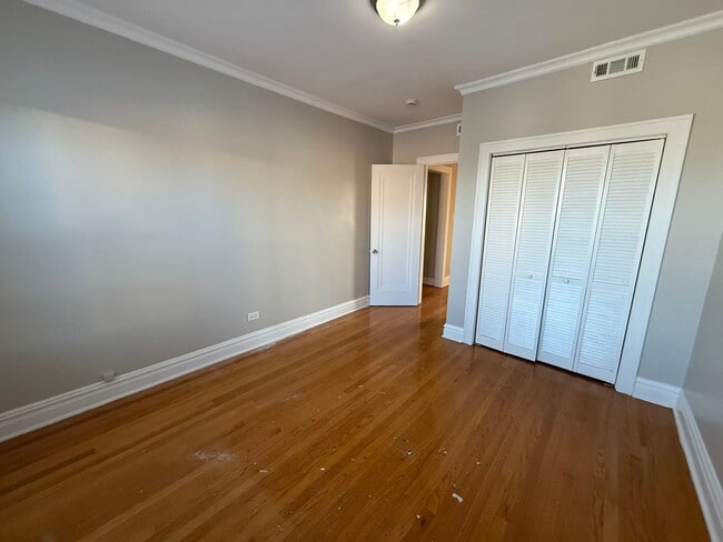 Photo - 2140 Clarence Ave Unidad 2S