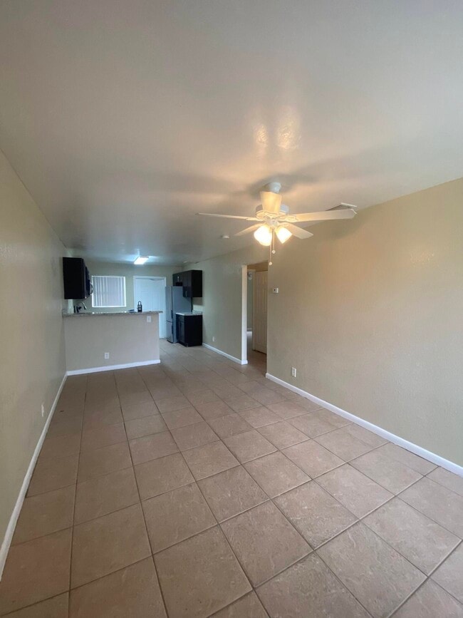 Photo - 820 14th St Unit 2