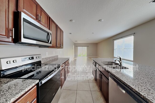 227 Duke Dr