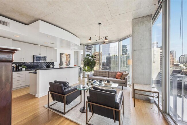 Building Photo - 360 Nueces St Unit 1401 Rental