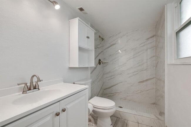 Photo - 200 Saint Andrews Blvd Unit 2402