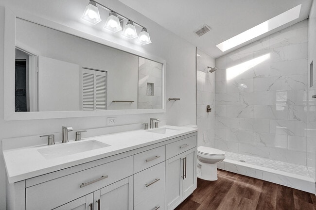 Photo - 9821 NW 5th Pl