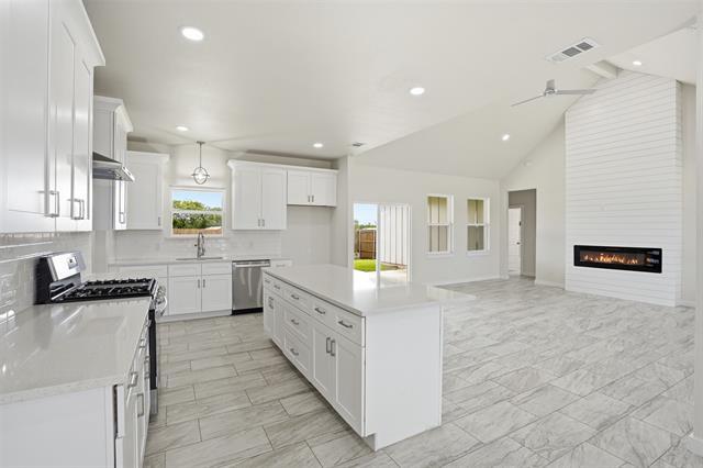Photo - 532 Highview Ct