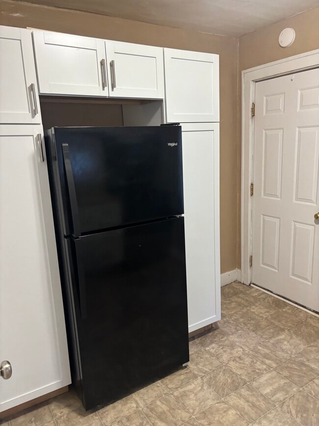 Photo - 112 W Daugherty Ave