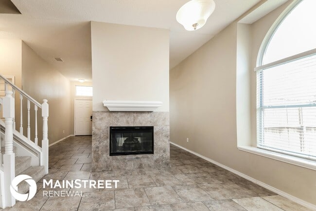 Photo - 1521 Cool Springs Dr