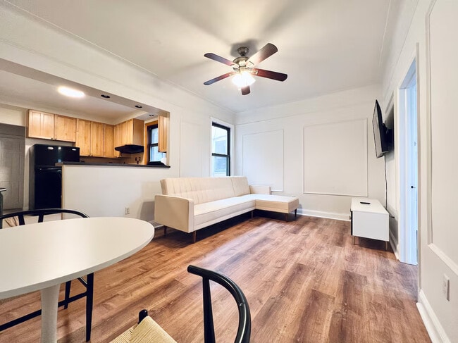 Furnished room/NOT APARTMENT