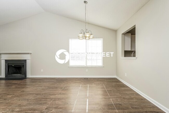 Photo - 4 Bedroom Pet-Friendly Home in Villa Rica, GA with Main Street Renewal
