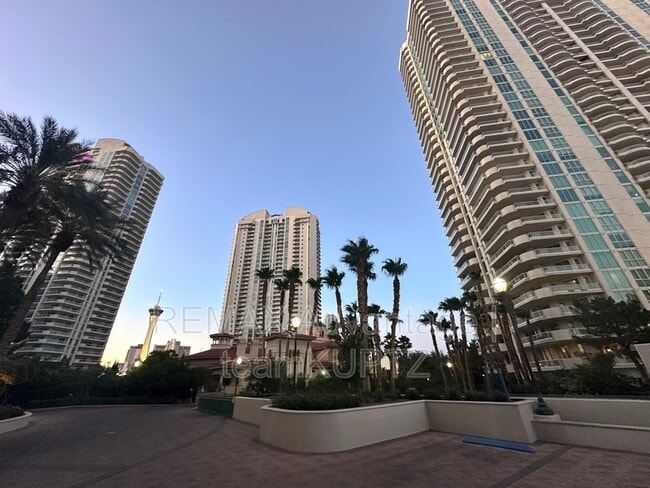 Photo - 2877 Paradise Rd Unit 1706