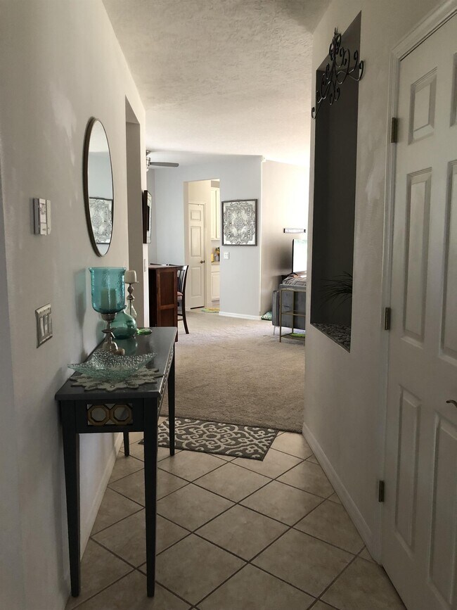 Photo - 500 Trotter Ln