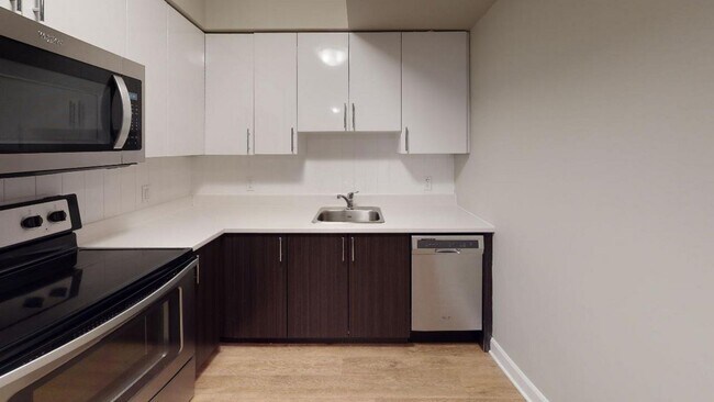 Photo - Arbor Village - 1073 Hollington