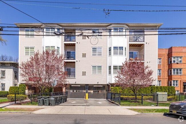 Photo - The Juliette