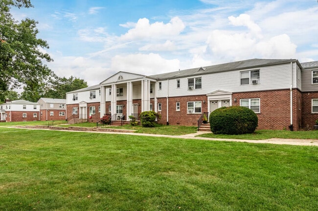 Bound Brook Apartments