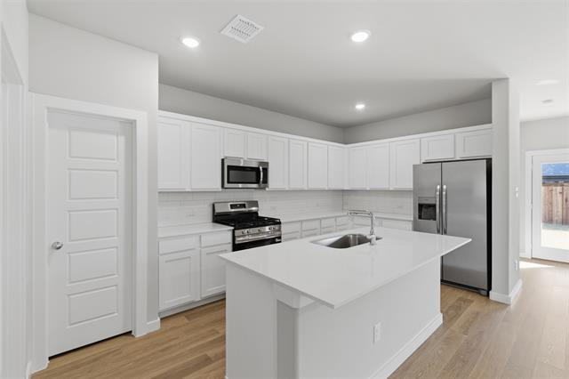 Photo - 607 Whispering Winds Trl