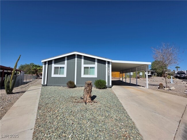 Building Photo - 3253 Calanda St