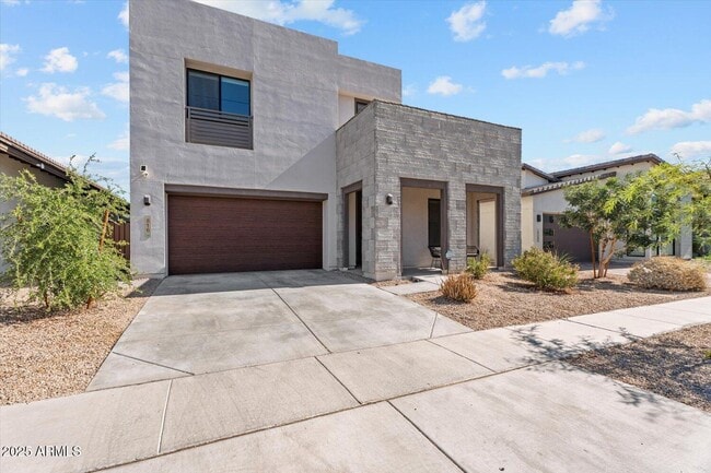 Building Photo - 816 E Monte Wy Rental