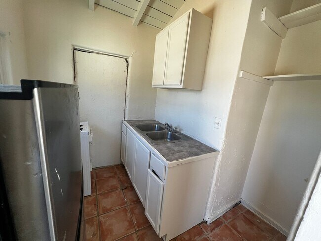 72061-72067 Joshua Ln.