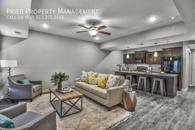 Building Photo - 22091 W 123rd Ln Unit 106