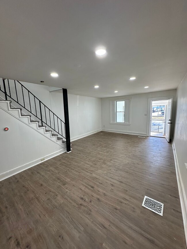 Photo - Newly renovated 4 Bedroom