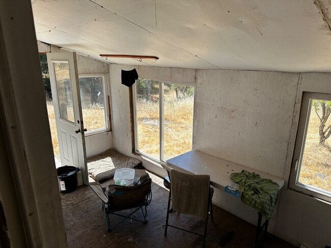 Photo - 21 Dorothy Wy