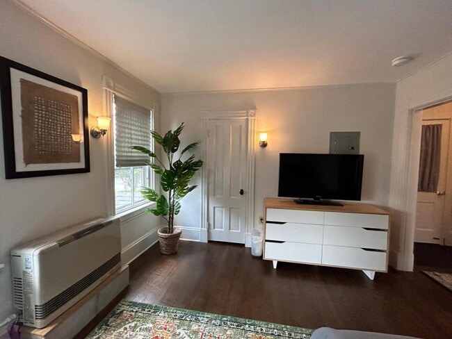 Photo - 8 S Union St