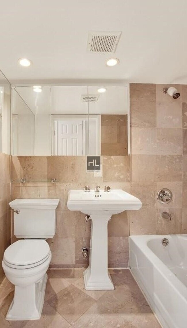 Photo - East 10th Street Unit 5