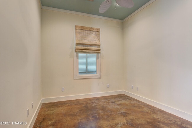 Photo - 108 Beaulac Ln