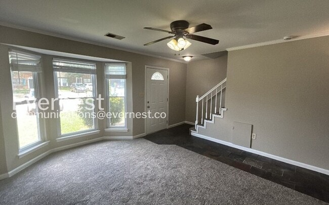 Photo - 2445 Hampstead Dr