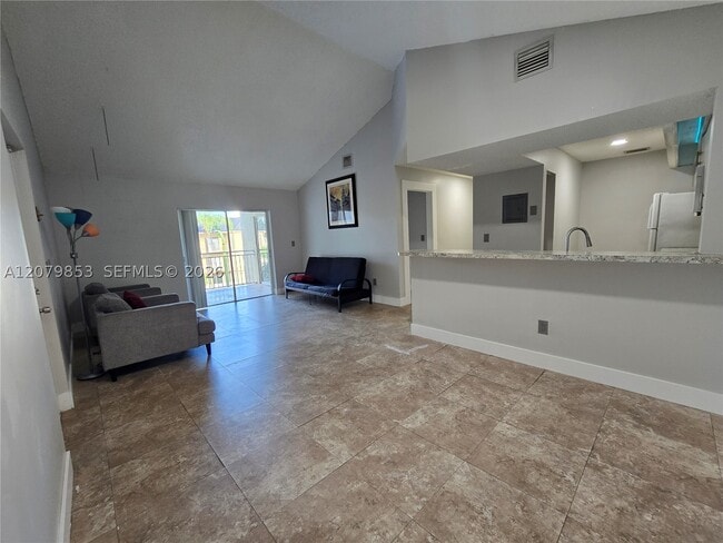 Photo - 18860 NW 57th Ave Unit 305