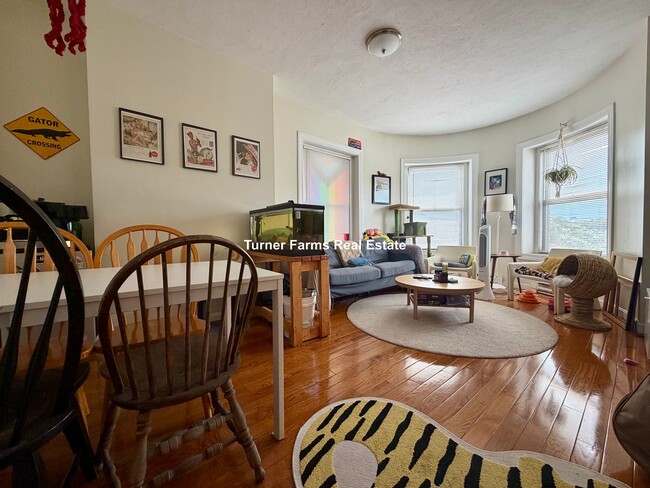 Photo - 1283 Commonwealth Ave Unit 5