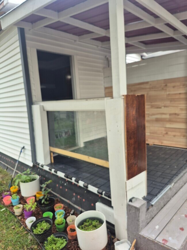 Photo - 116 N Gladstone Ave