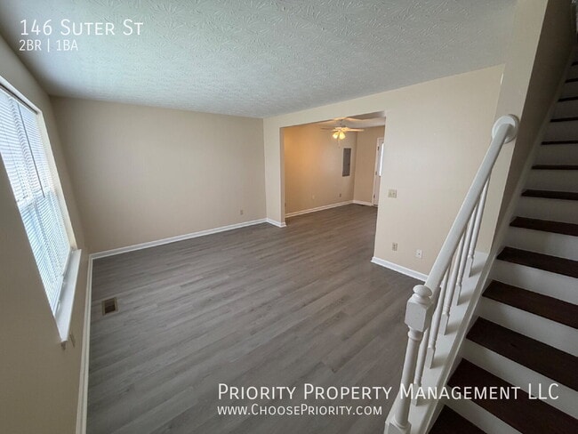 Photo - 146 Suter St
