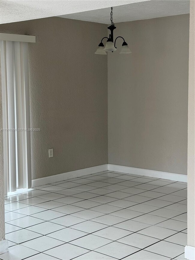 Photo - 4515 SW 68th Court Cir Unidad 1