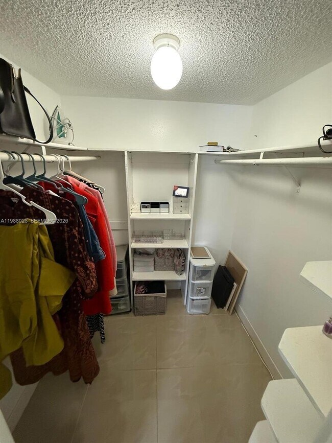 Photo - 220 SW 9th Ave Unit 516