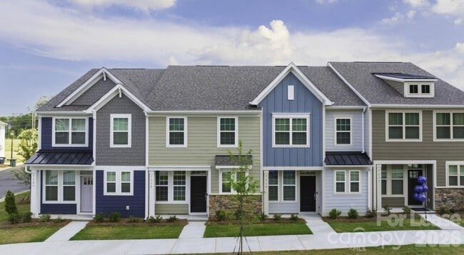 Building Photo - 17112 Birchwood Farm Rd