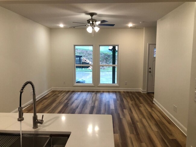 Photo - r38 Unidad r40