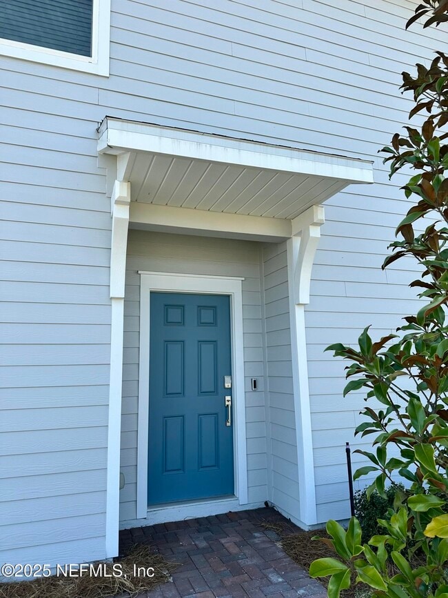 Photo - 413 Rosemont Dr