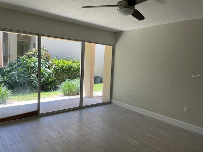 Photo - 586 Orange Dr Unit 118