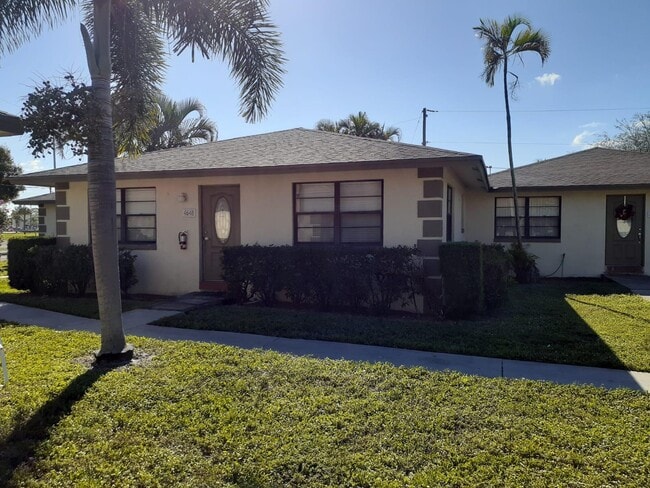 Building Photo - 4648 Summit Blvd
